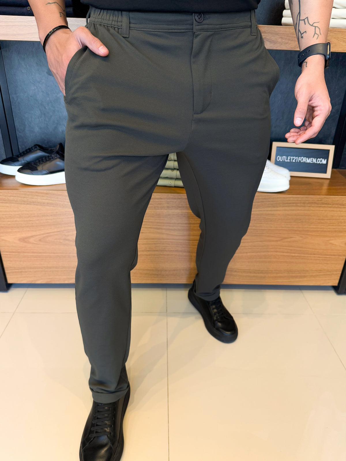 Calça Alfaiataria Mônaco Barra Italiana - Militar