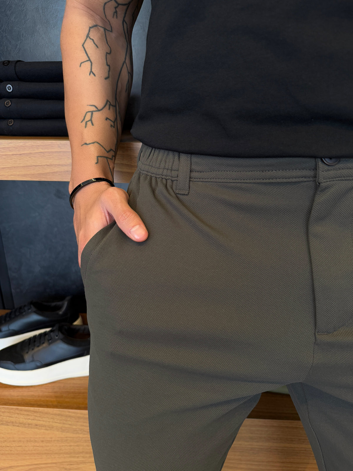 Calça Alfaiataria Mônaco Barra Italiana - Militar