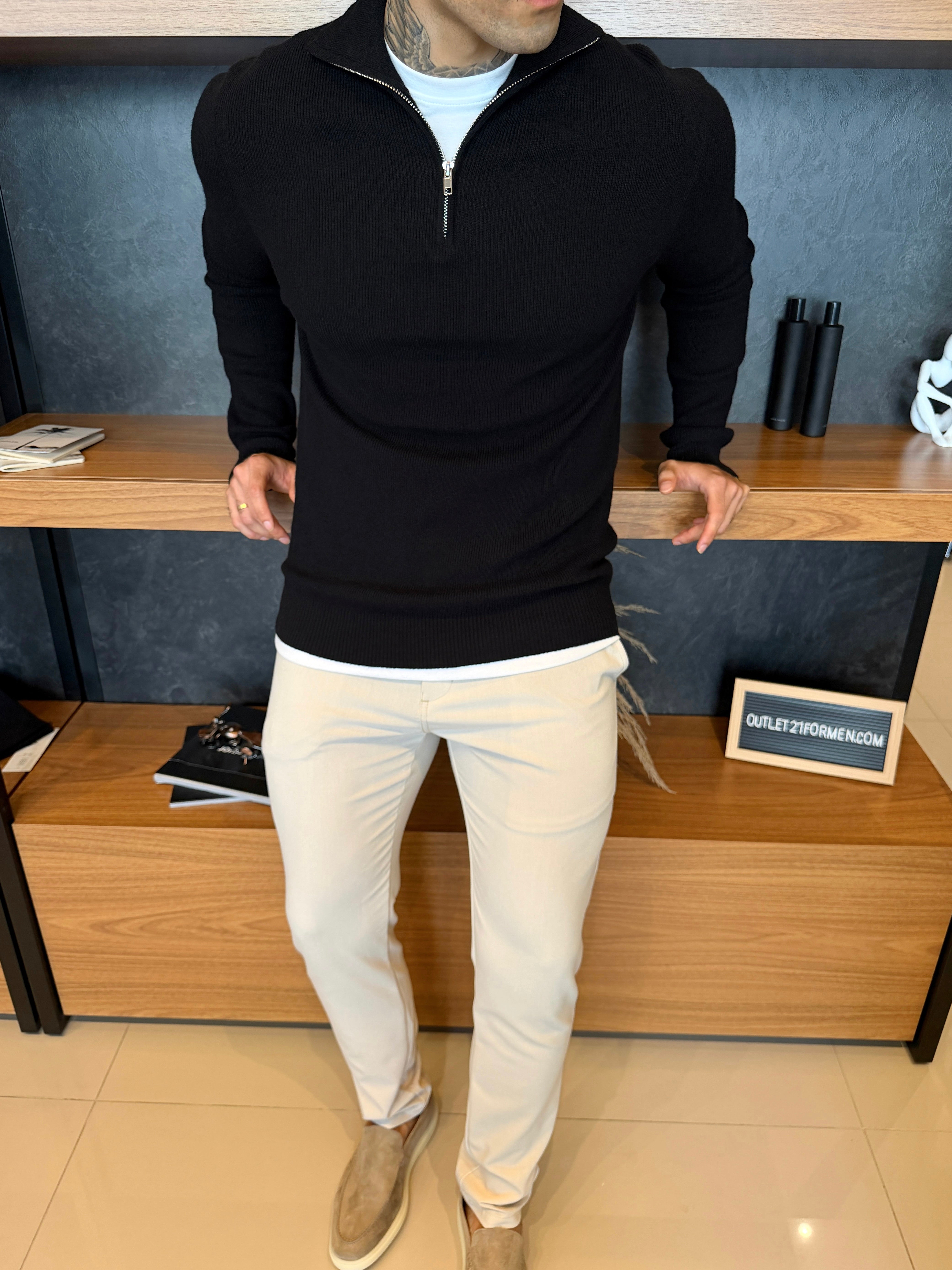 Suéter Roma Quarter-Zip Clássico - Preto