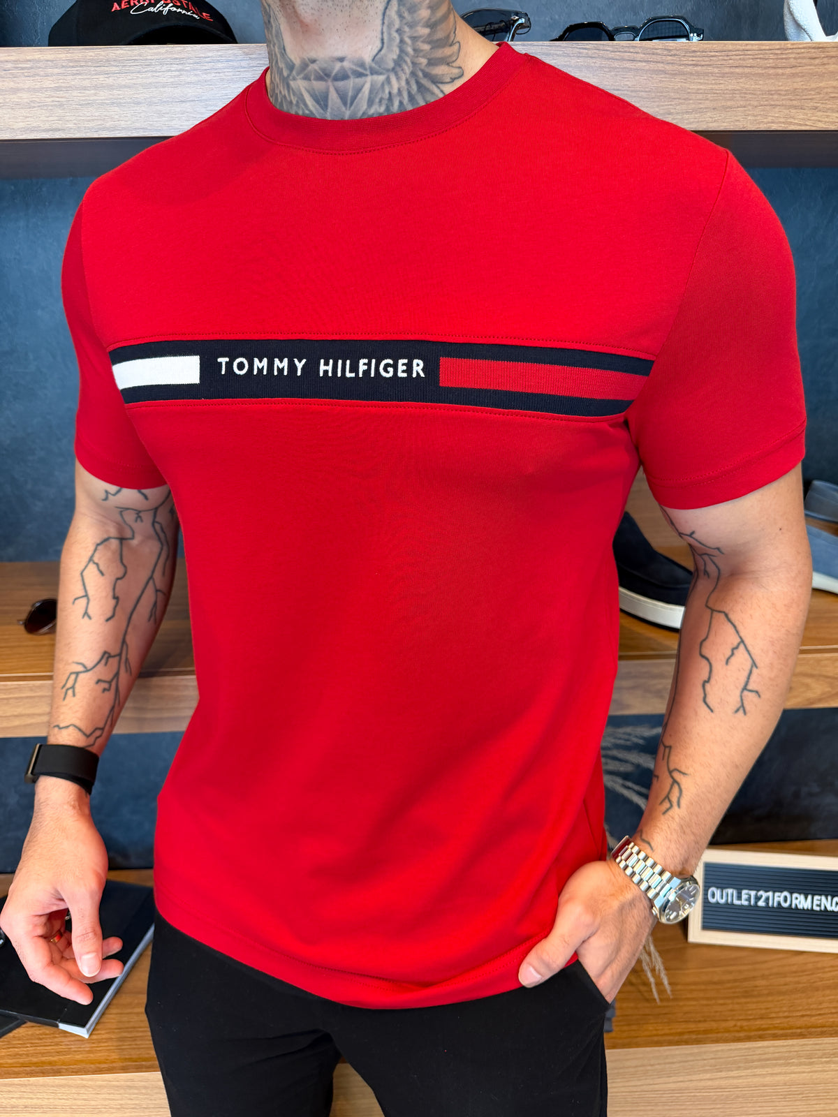 Camiseta Tommy Hilfiger Faixa Colors Regular Fit - Vermelha
