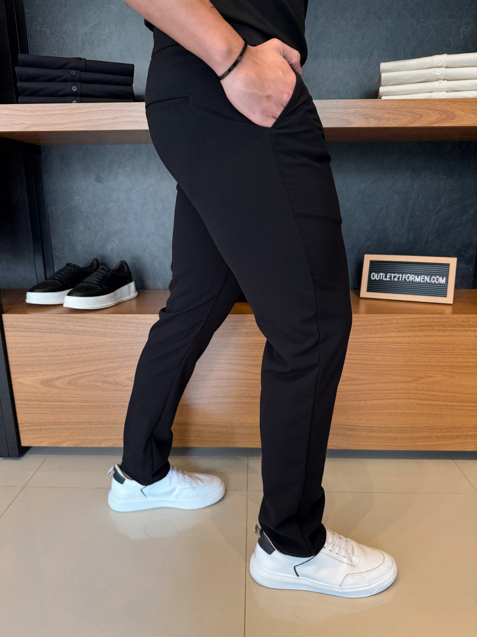 Calça Alfaiataria Berlim - Preta