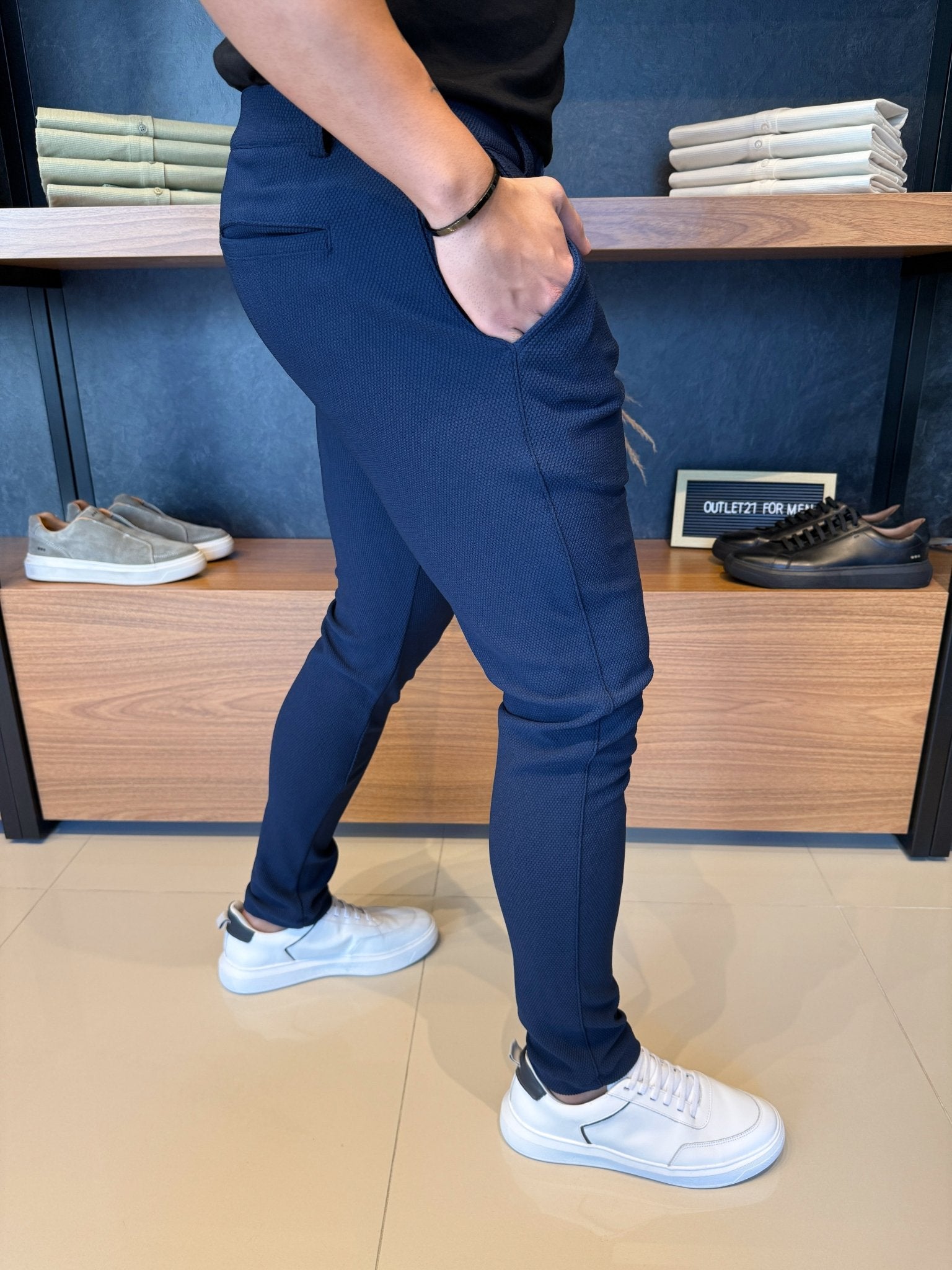 Calça Granitto Marinho Modelo Texturizado Sem Zíper