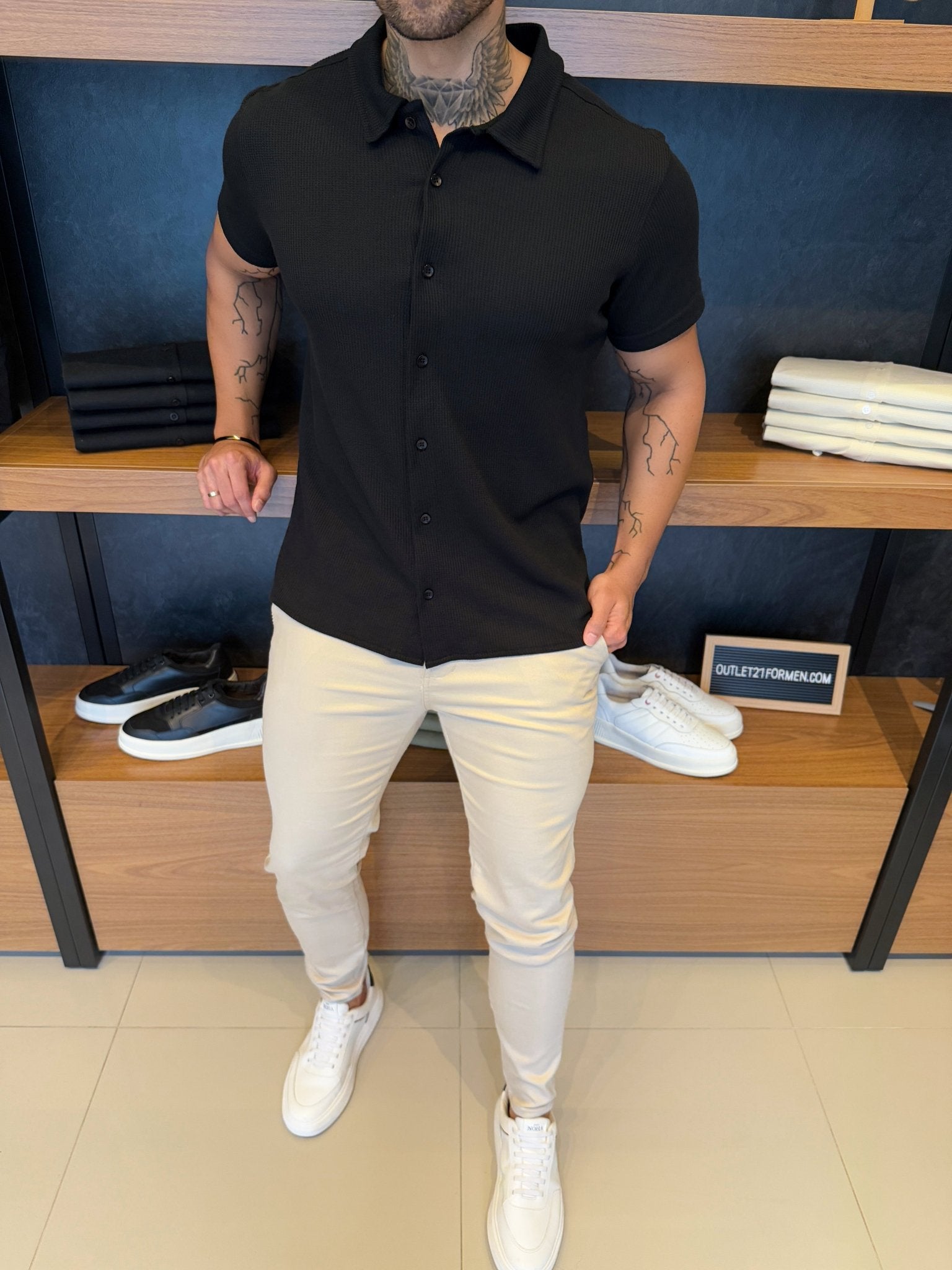 Camisa Moscou Manga Curta - Preta