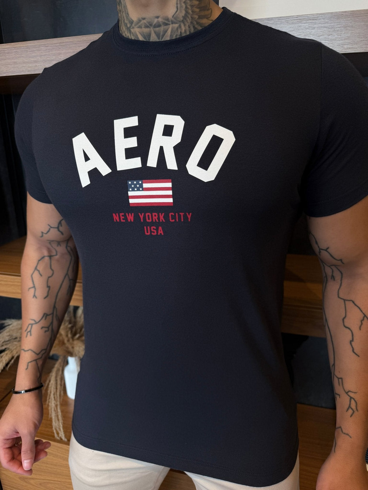 Camiseta Aeropostale Bandeira Central - Marinho Ref: 0108