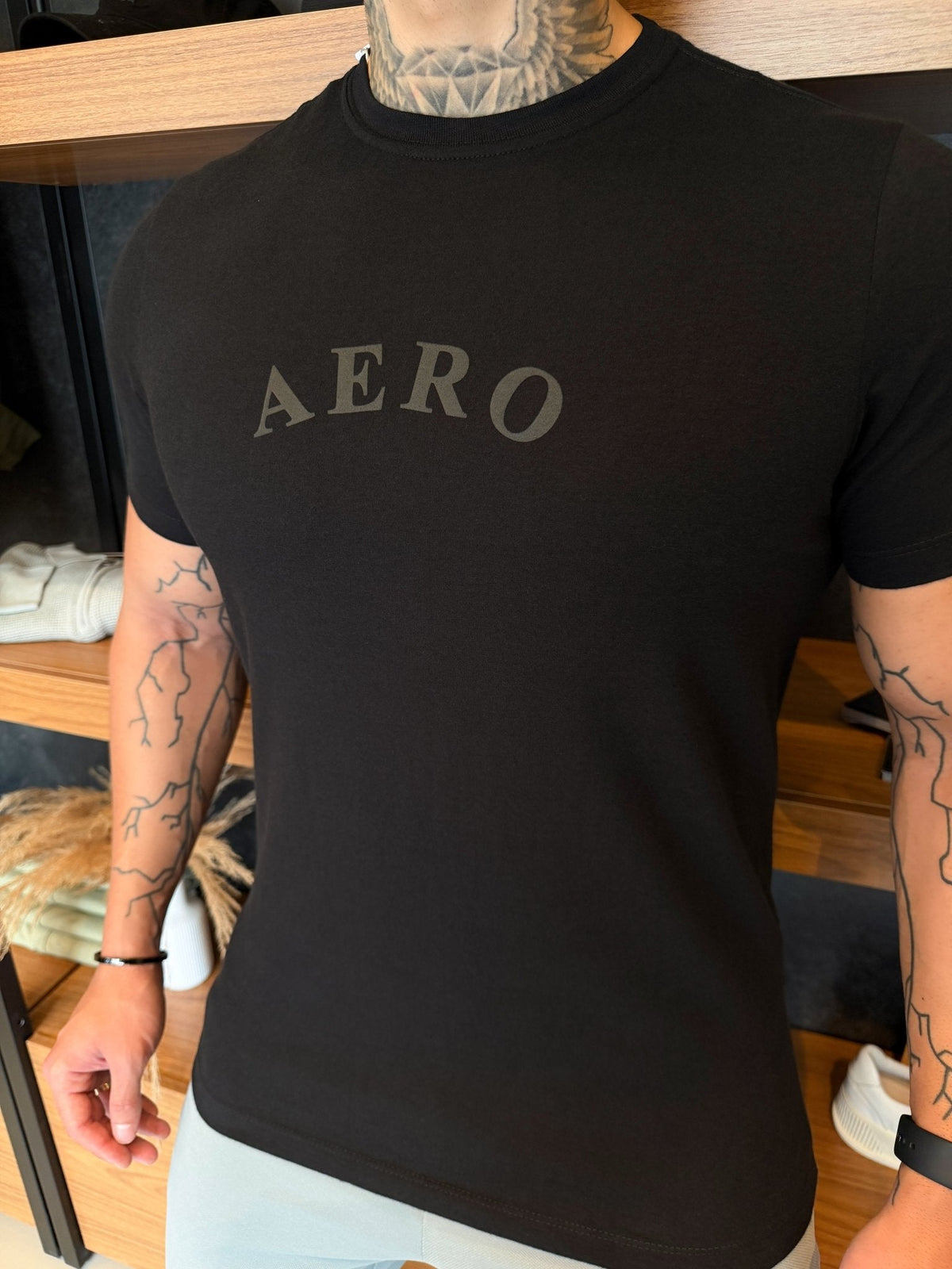 Camiseta Aeropostale Escrita Central Preta - Preta