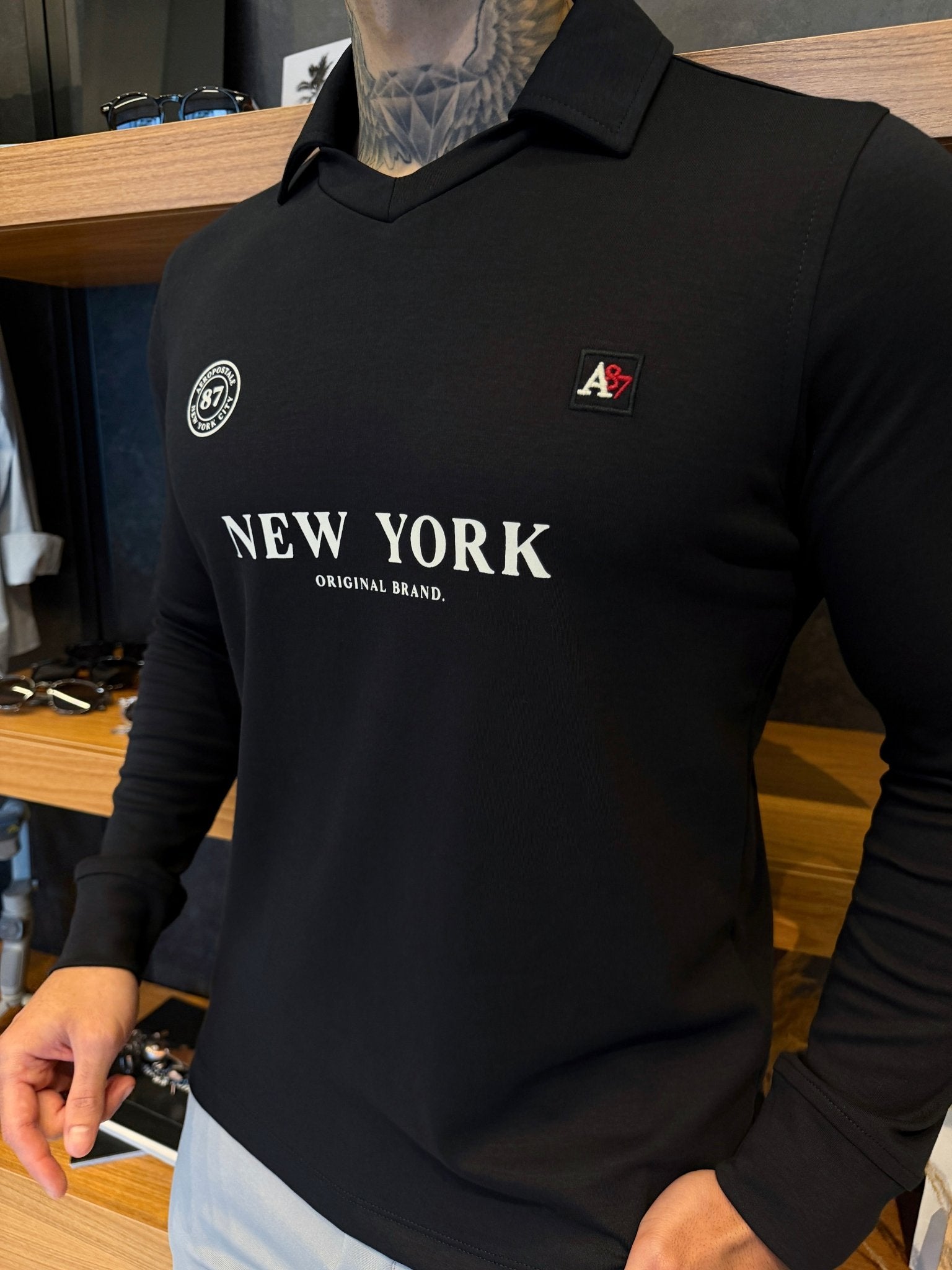 Camiseta Manga Longa Aeropostale A87 - Preta