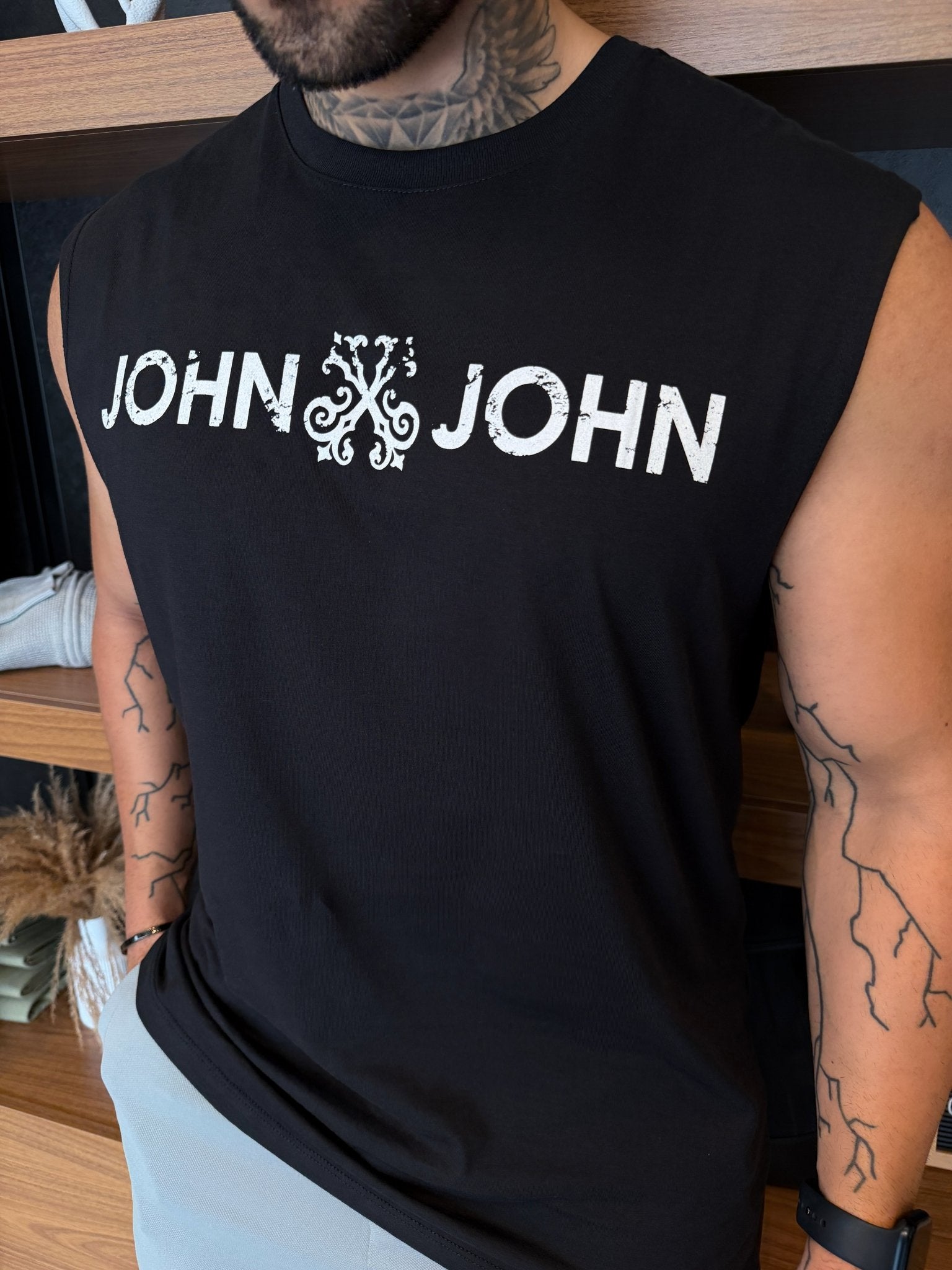 Camiseta Regata John John - Preta