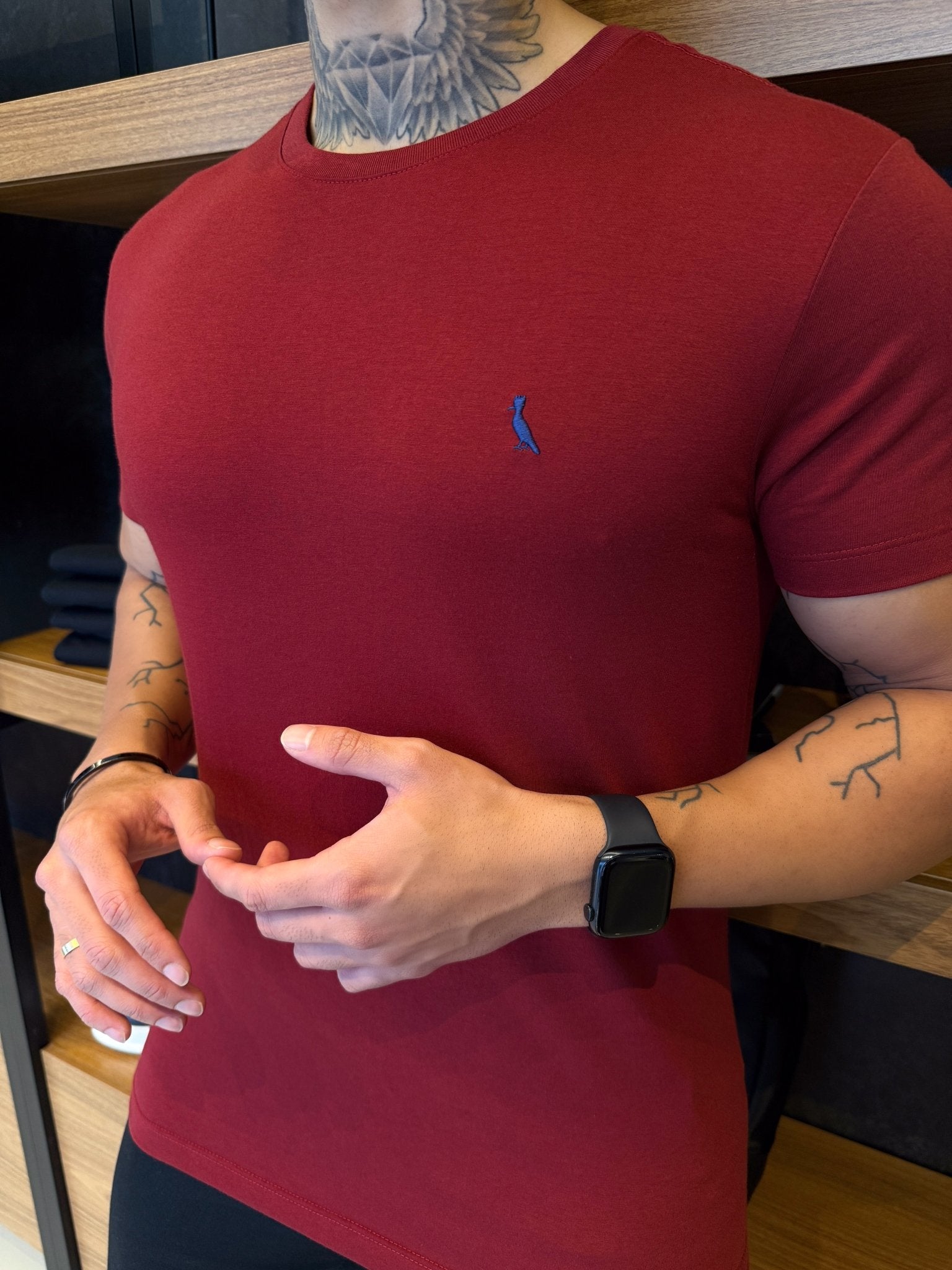 Camiseta Reserva Logo Peito Marinho - Bordô