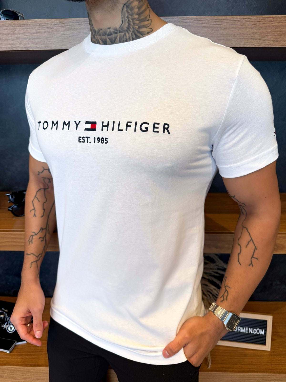 Camiseta Tommy Hilfiger Est 1985 - Branca