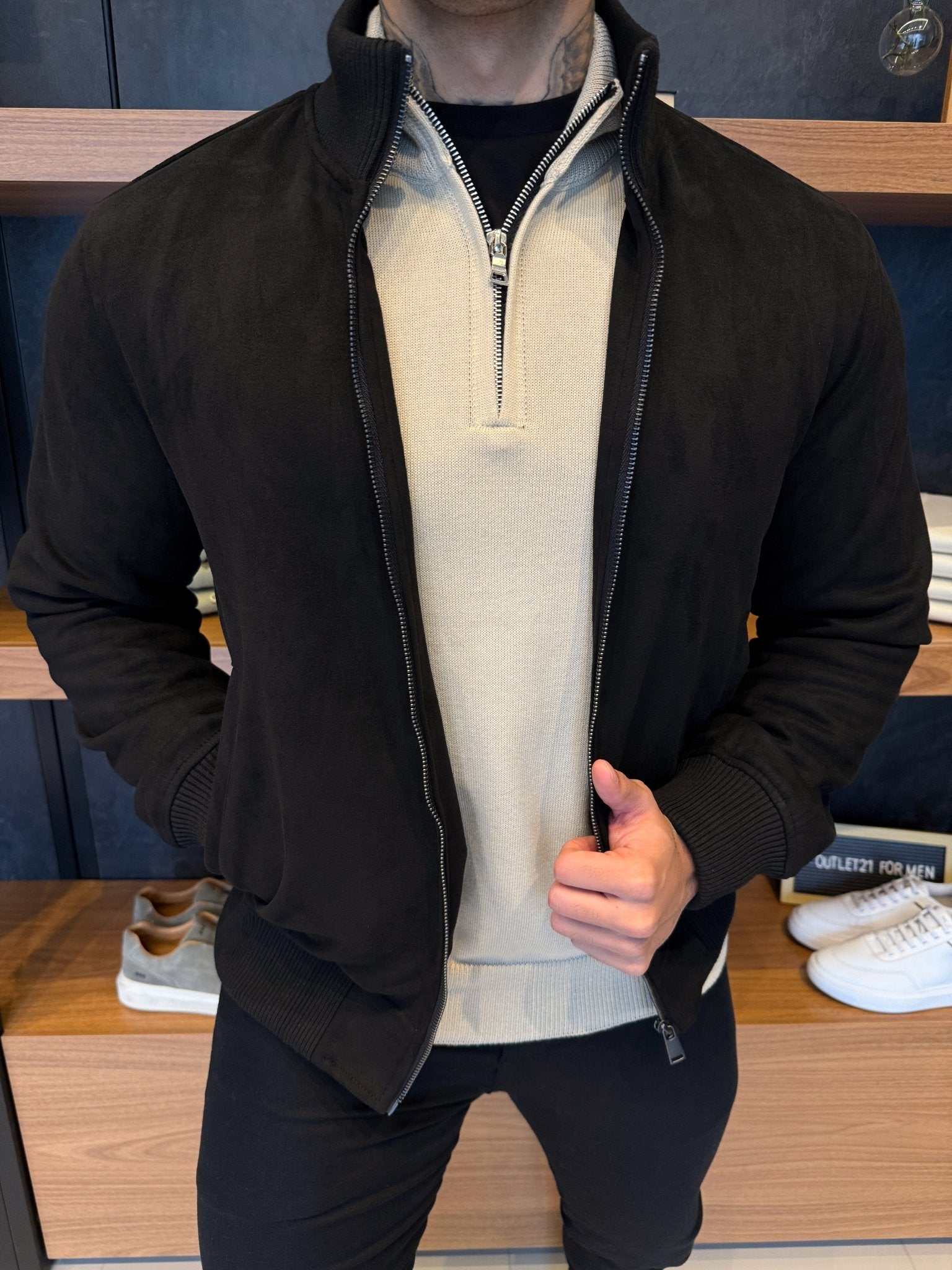 Jaqueta Gola Alta Suede - Preta