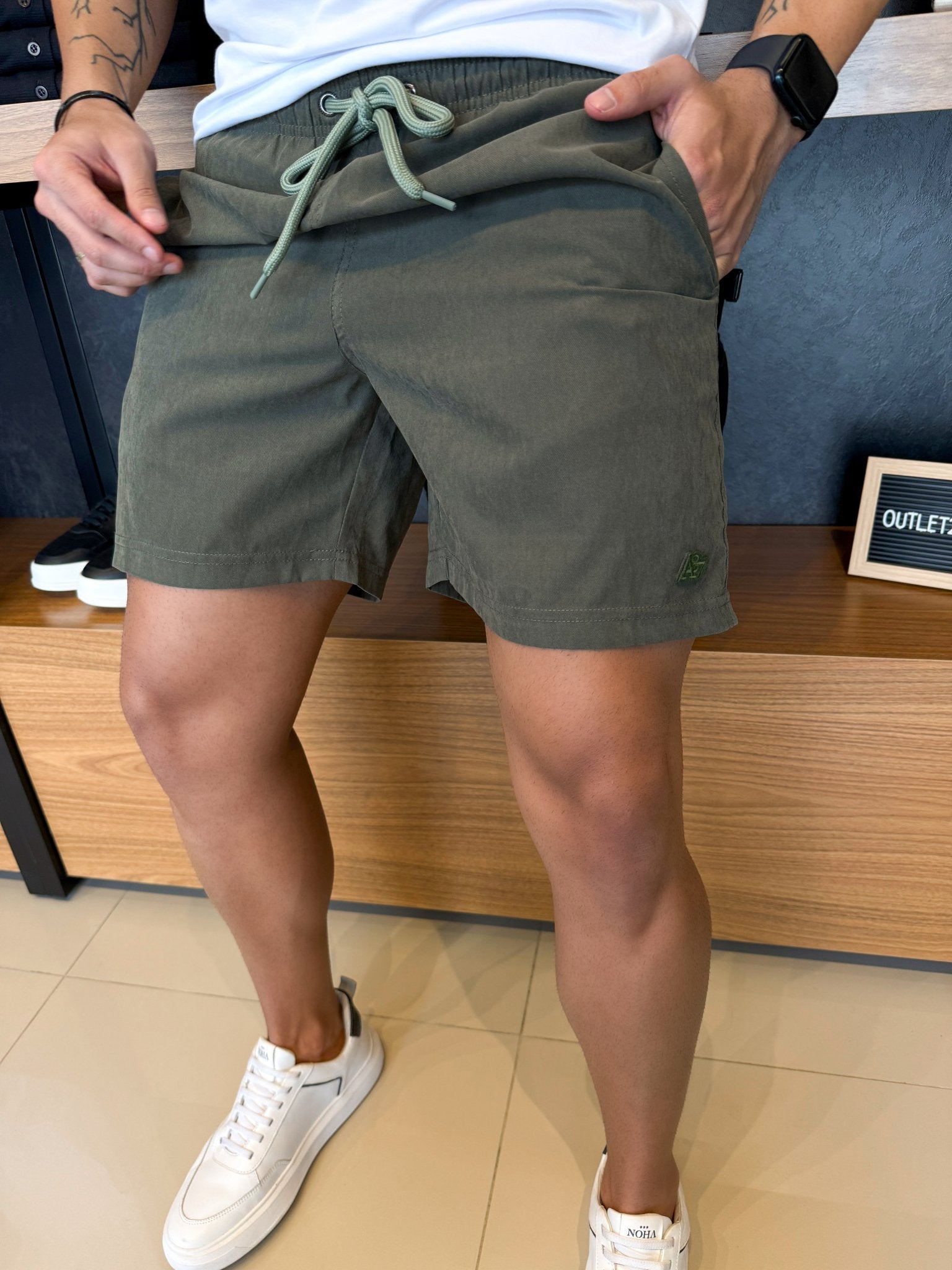 Short Aeropostale - Militar