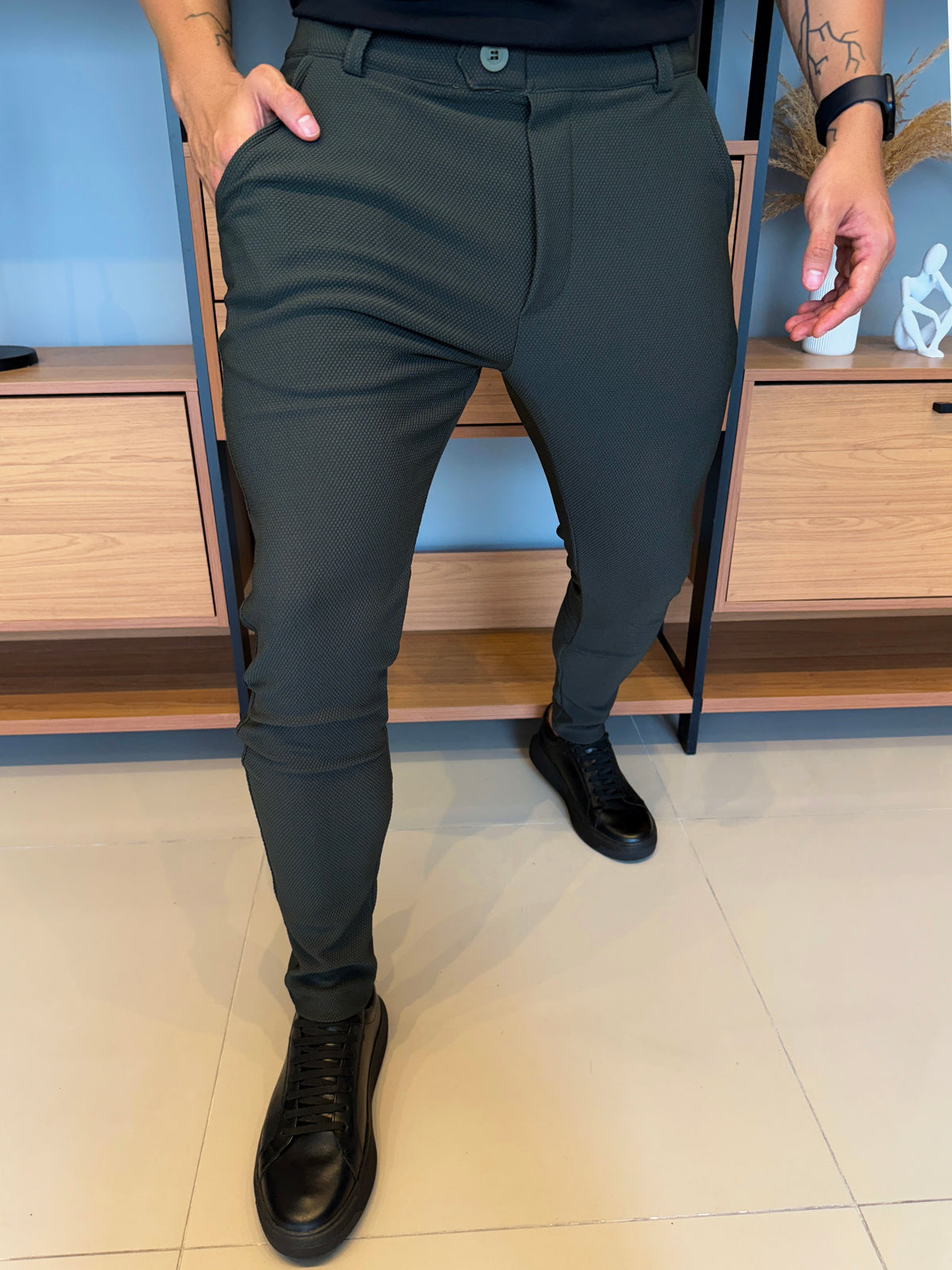 Calça Alfaiataria Granitto Tecido Texturizado - Verde Militar