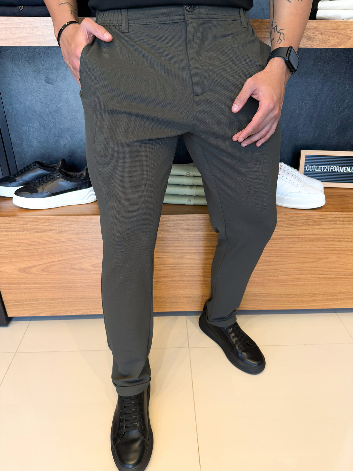 Calça Alfaiataria Mônaco Barra Italiana - Militar