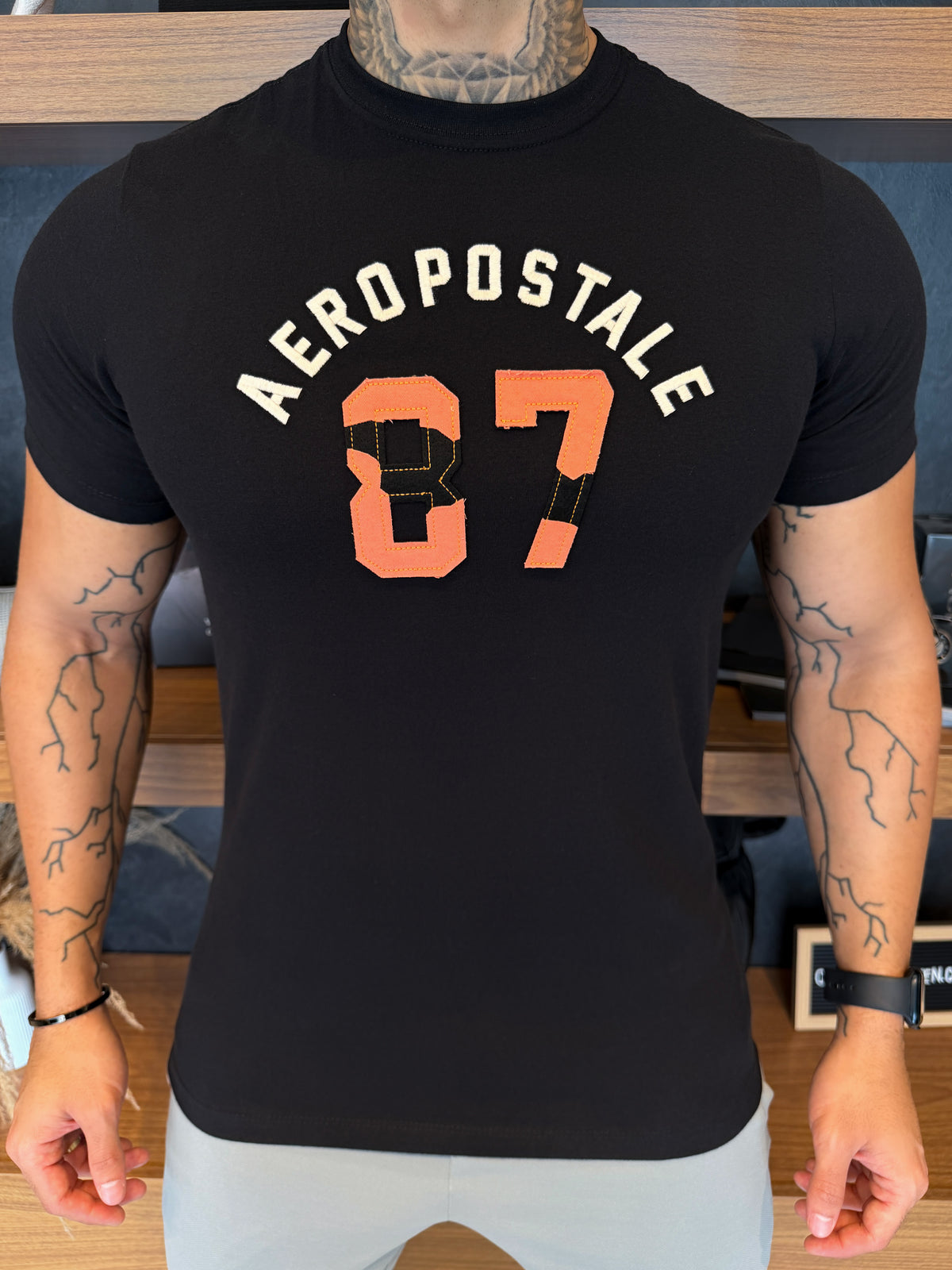 Camiseta Aeropostale 87' - Preta Ref: 0164