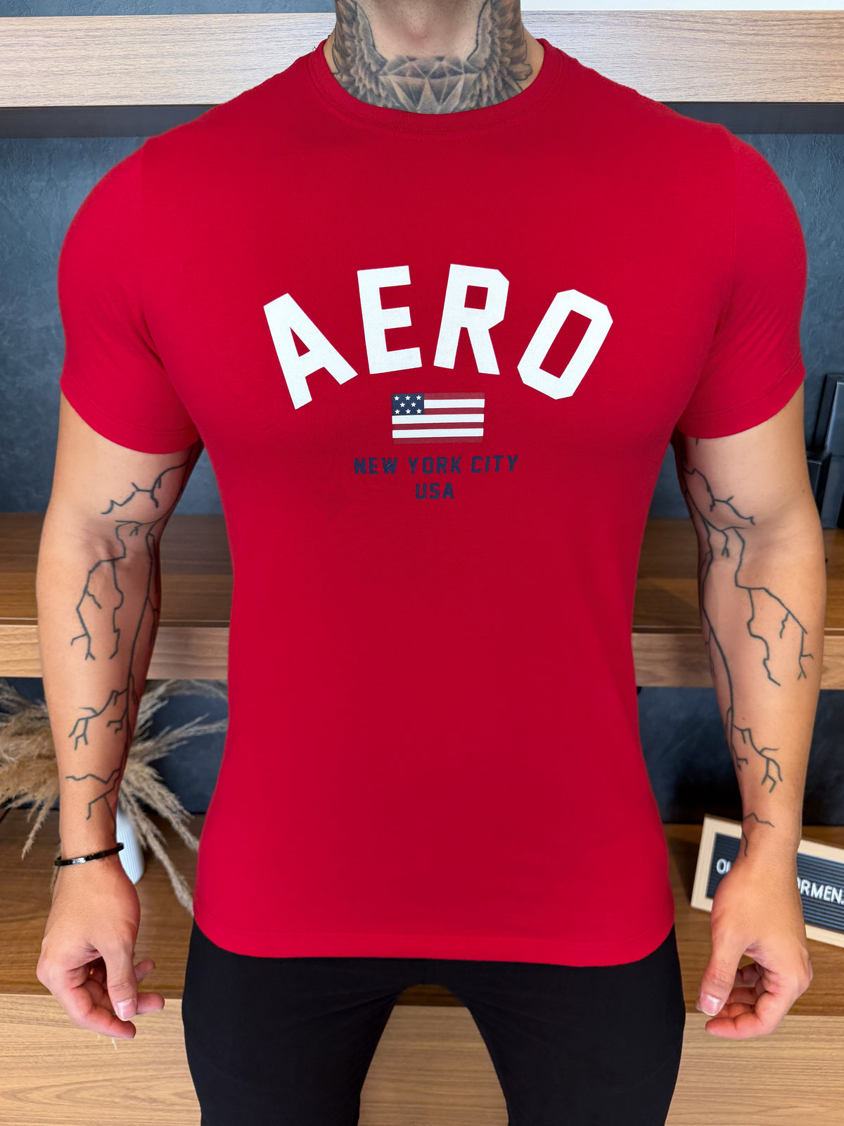Camiseta Aeropostale Bandeira Central - Vermelha Ref: 0108