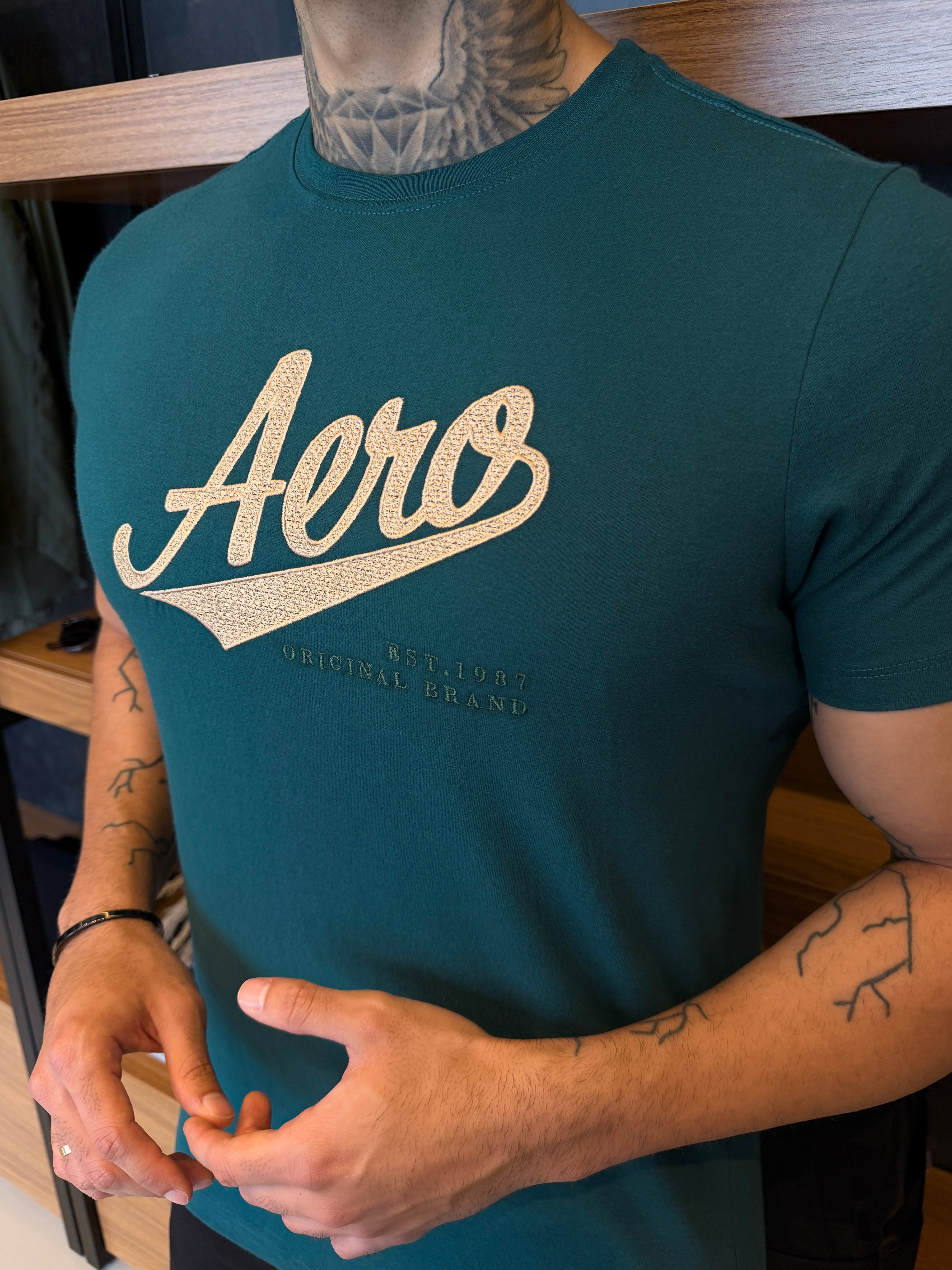 Camiseta Aeropostale Escrita Bordada - Verde Ref: 0115