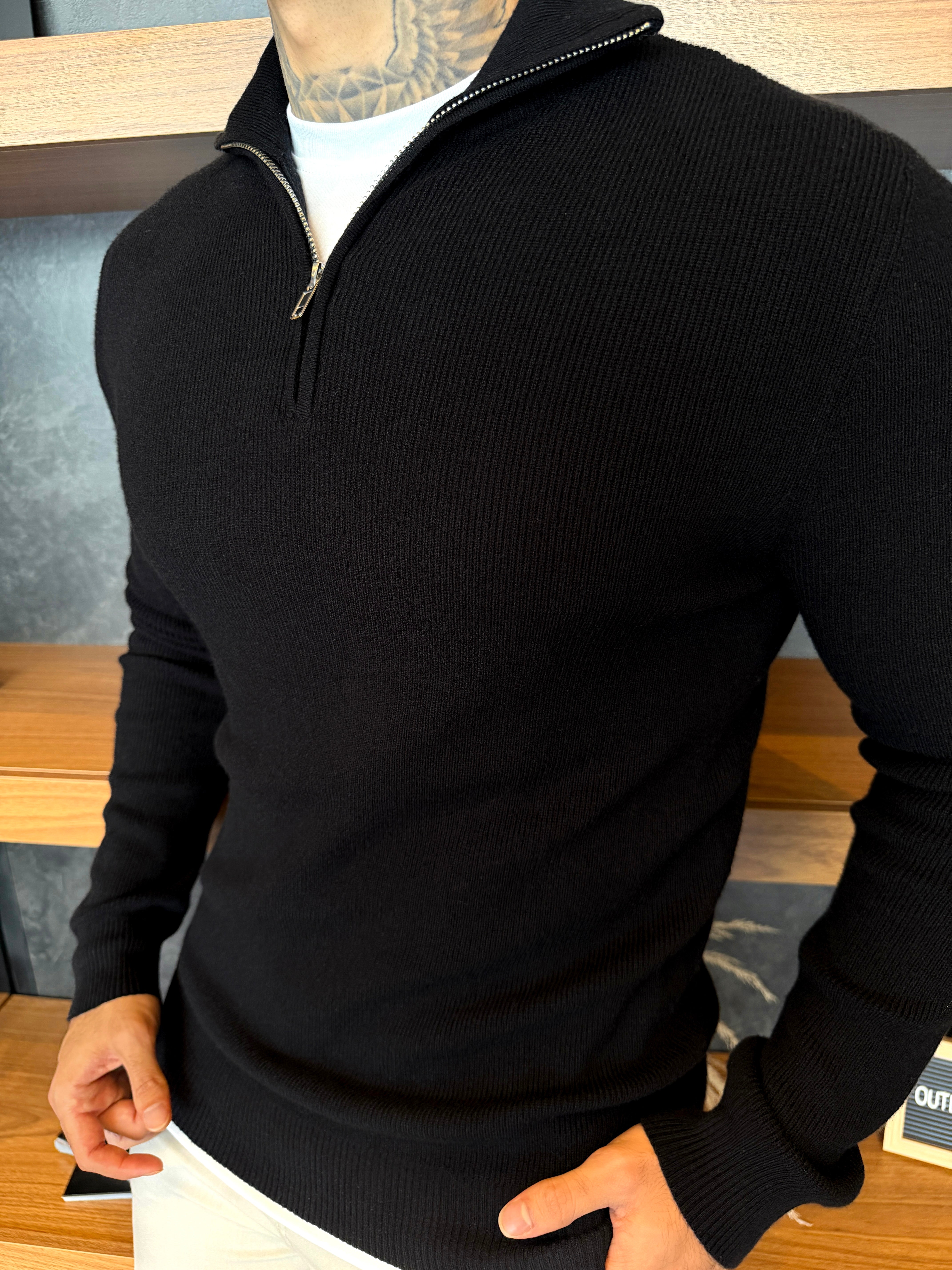 Suéter Roma Quarter-Zip Clássico - Preto