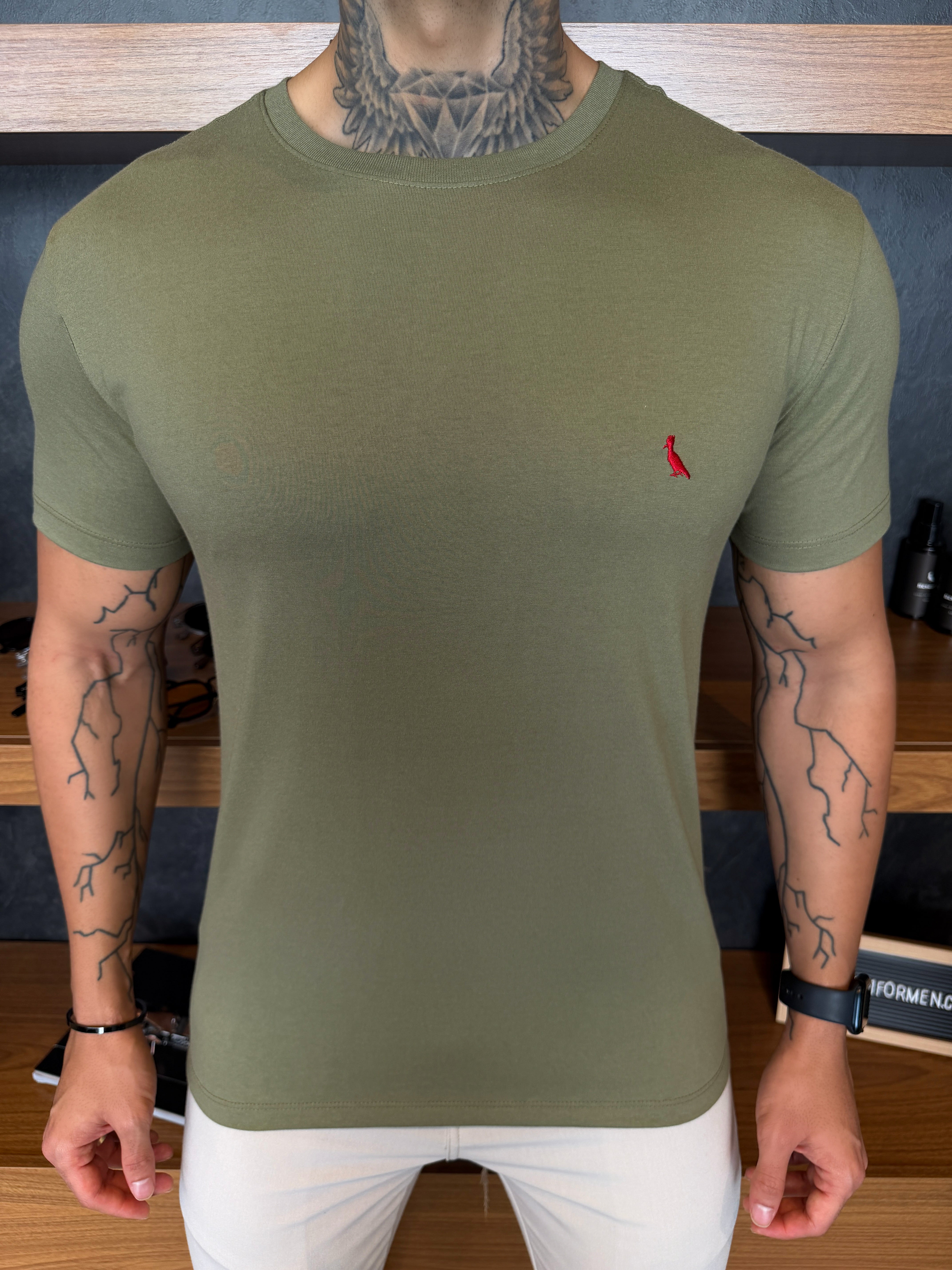 Camiseta Reserva Logo Peito Vermelho - Militar