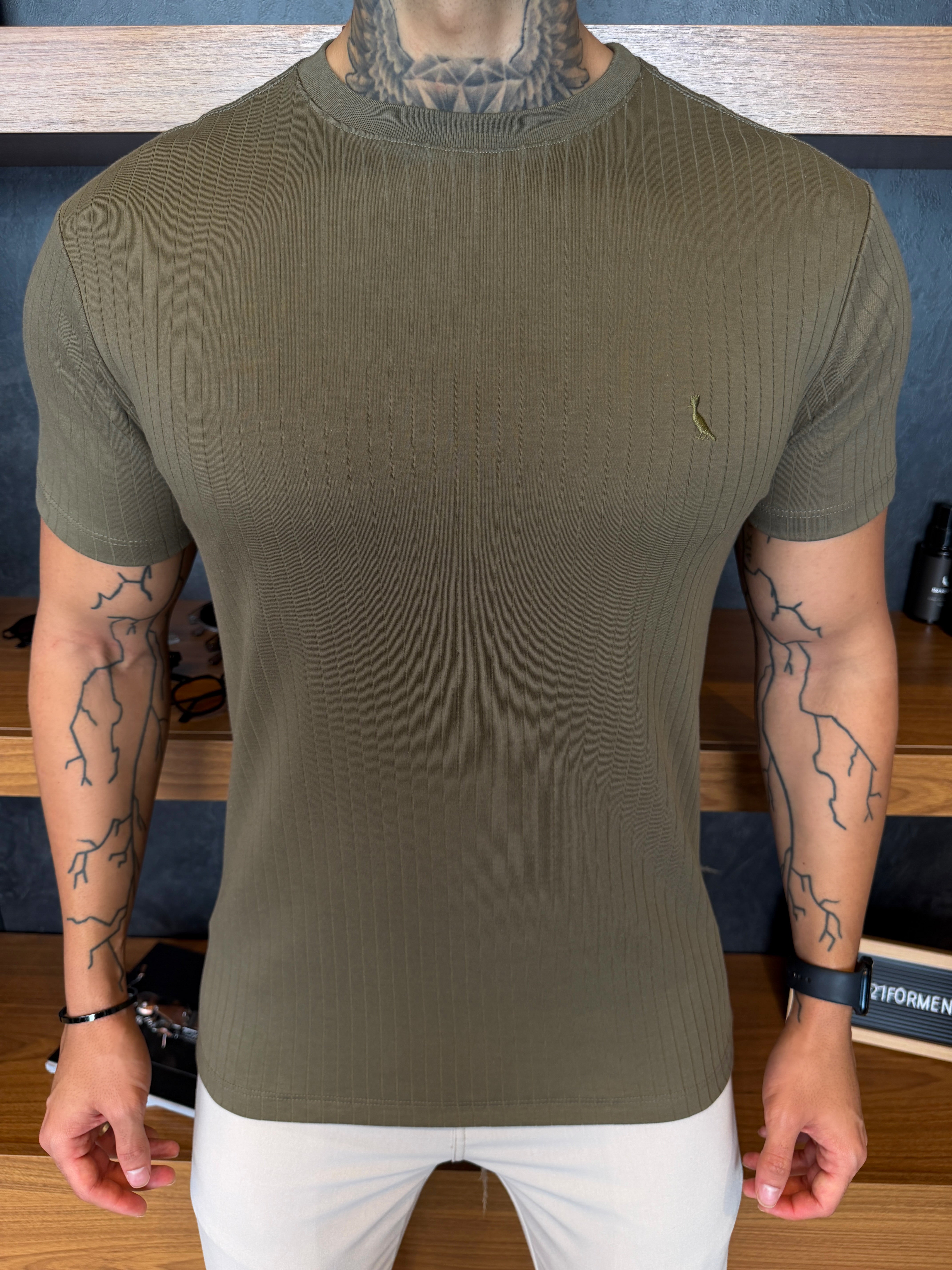 Camiseta Reserva Canelada Logo Peito Monocromático - Militar