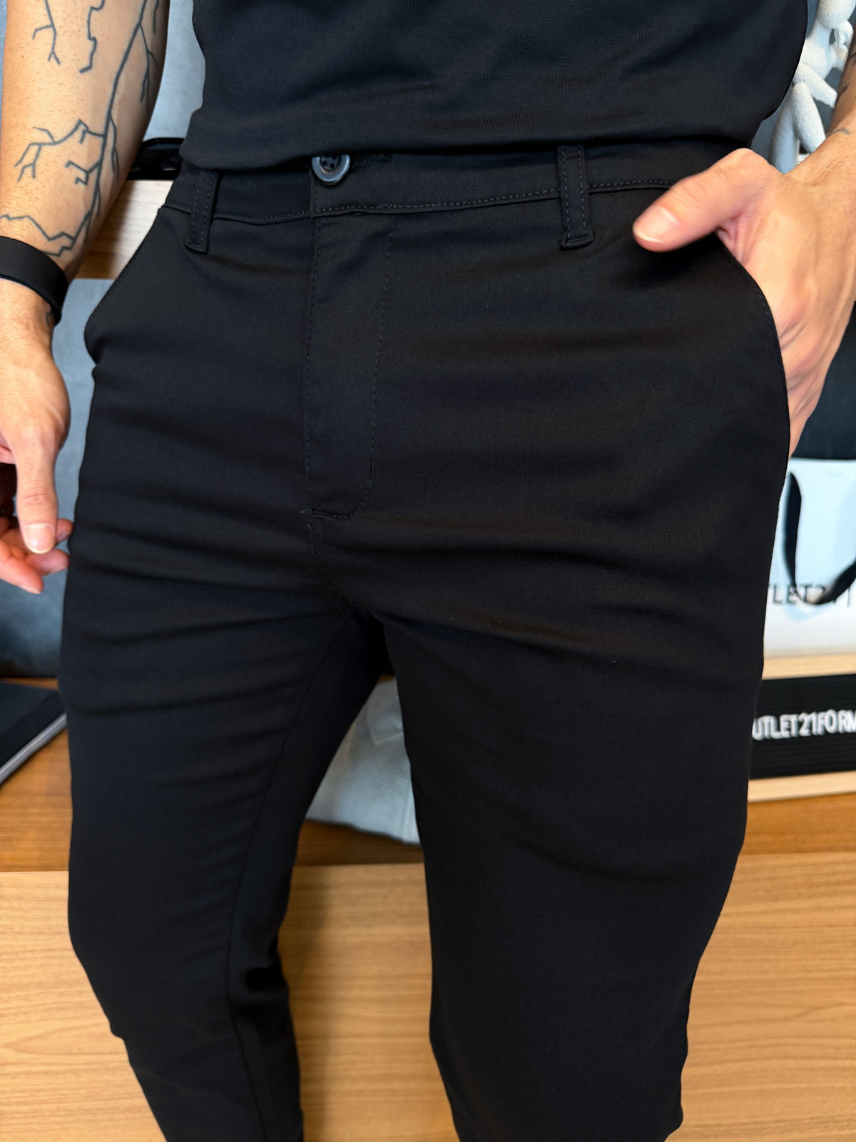 Calça Alfaiataria Milano - Preta