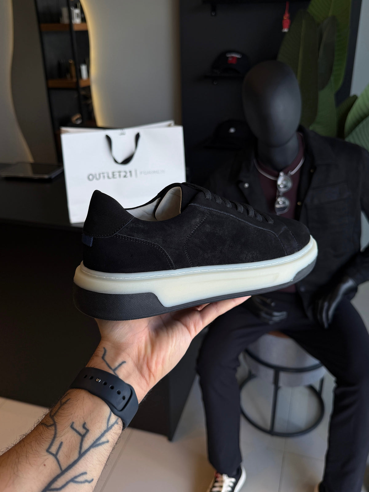 Tênis Montreal Nobuck Camurça - Preto