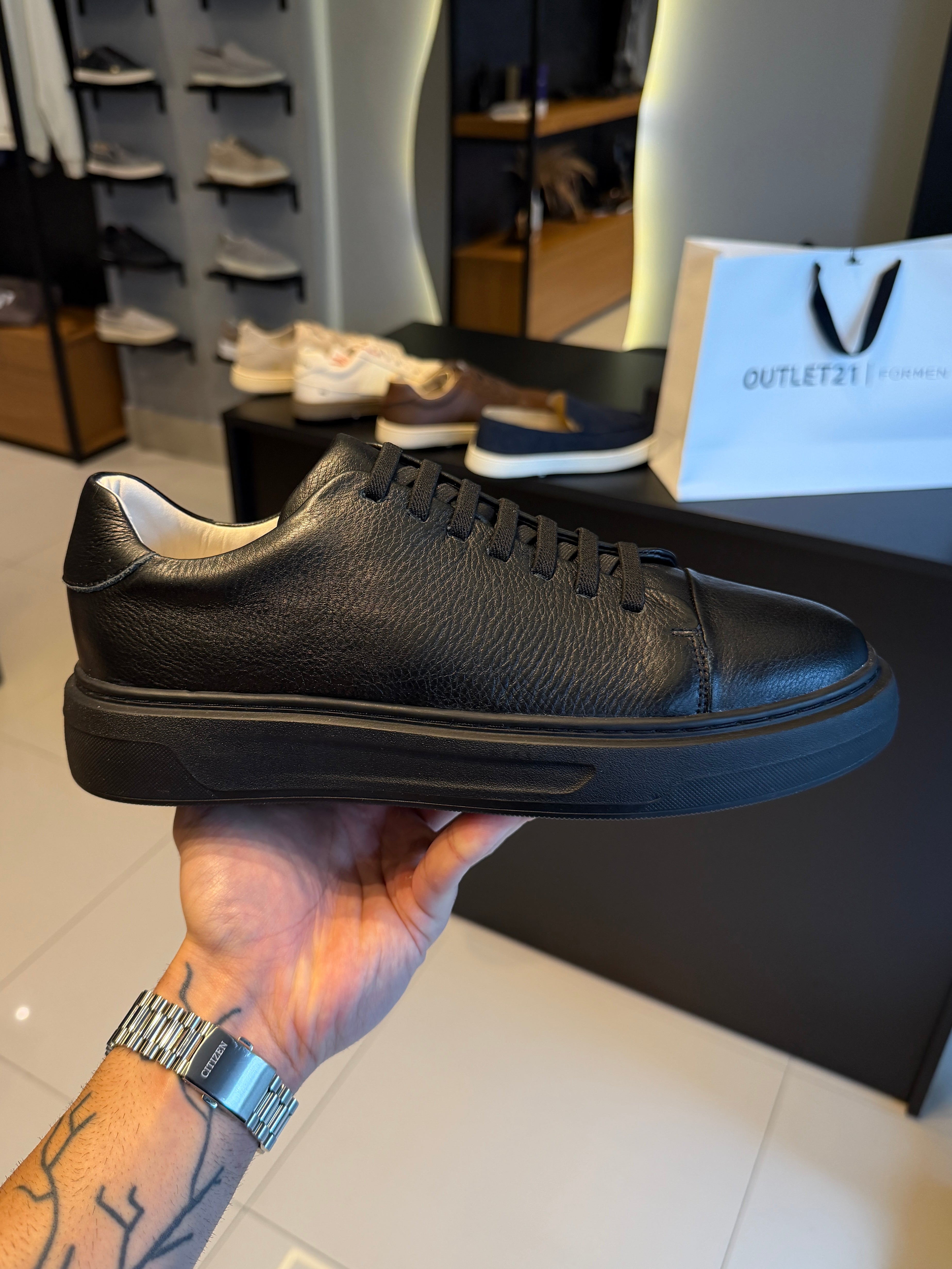 Tênis London Couro - Preto