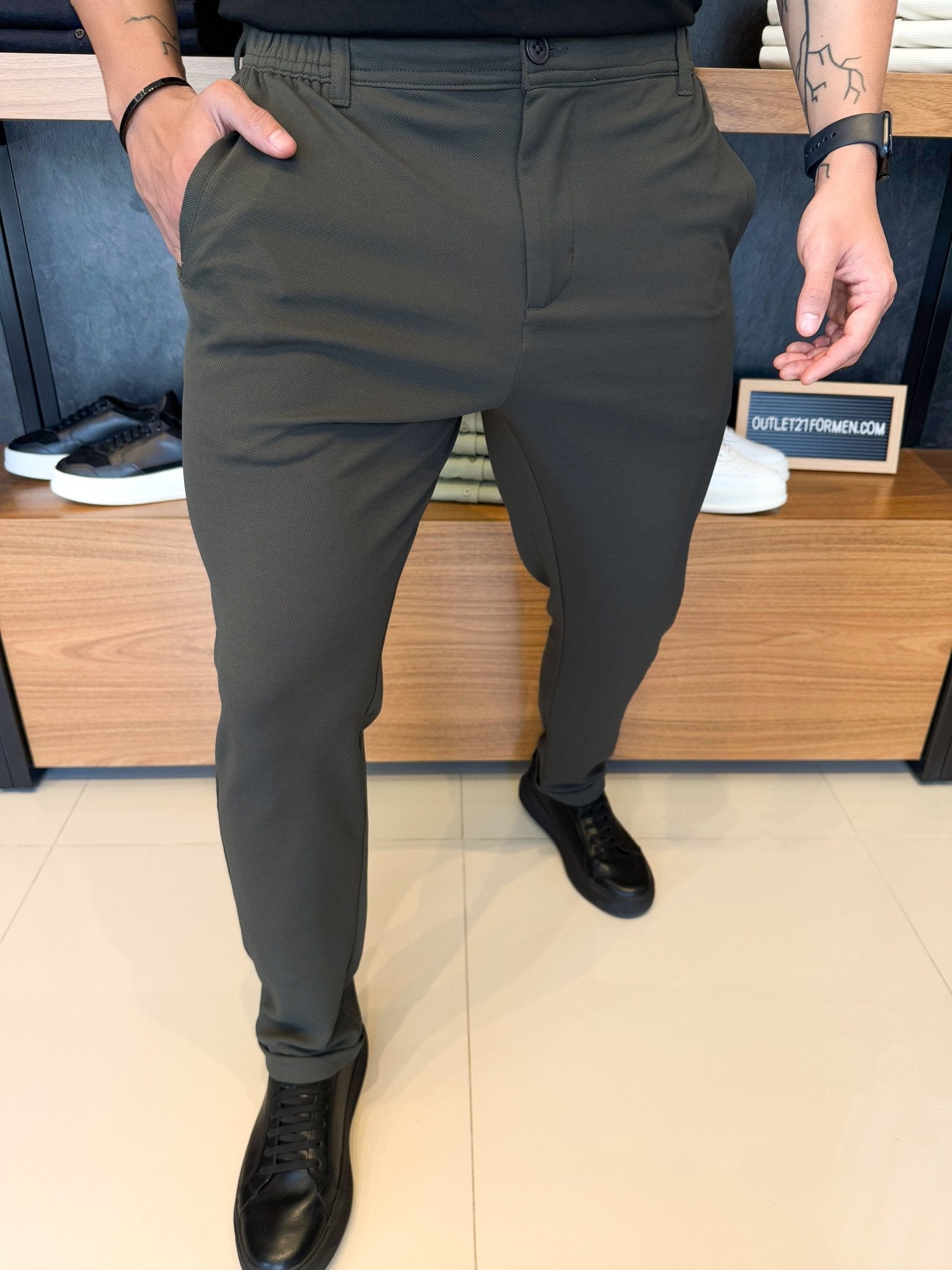Calça Alfaiataria Mônaco Barra Italiana - Militar