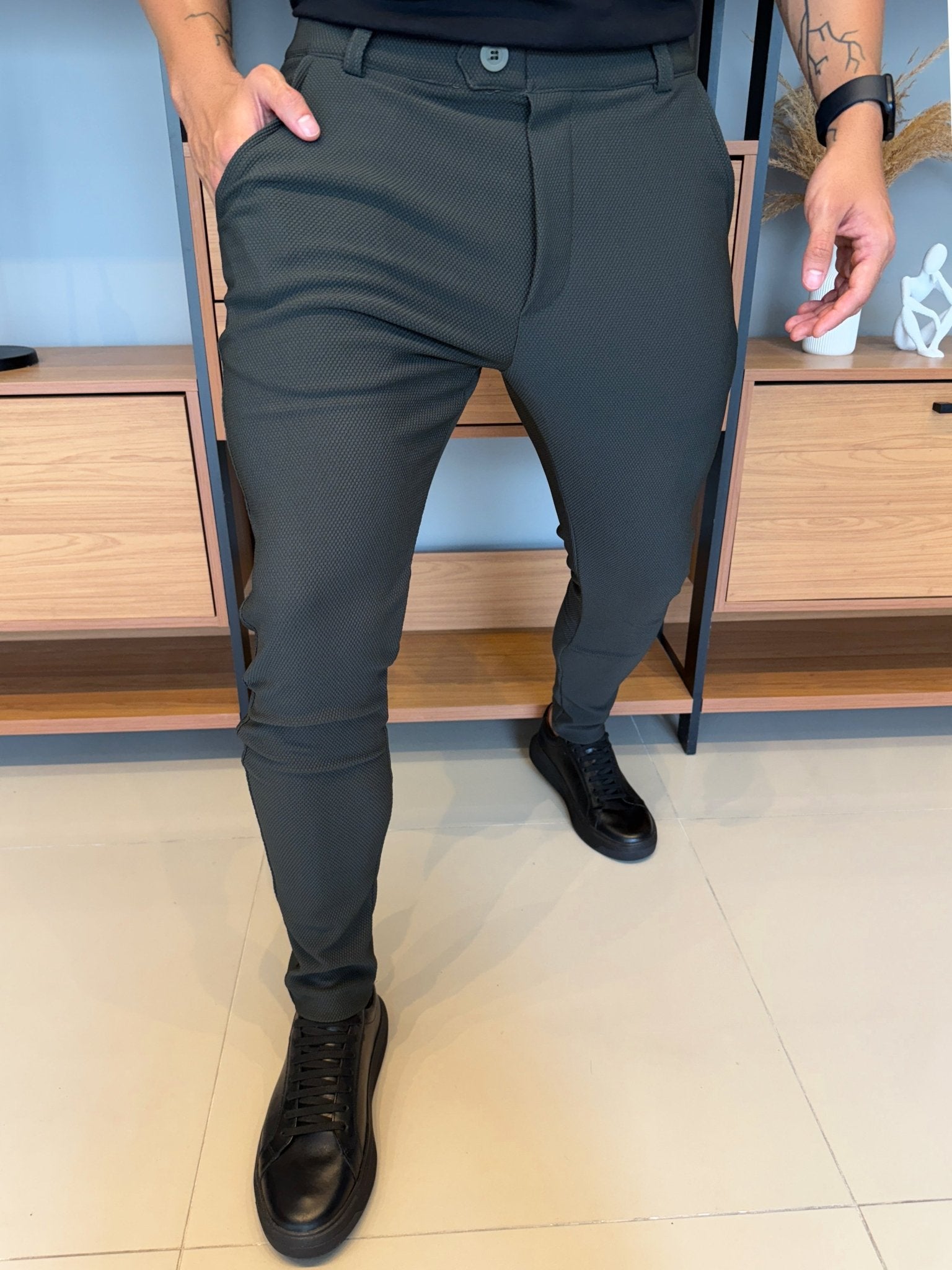 Calça Granitto Verde Musgo Modelo Texturizado Sem Zíper
