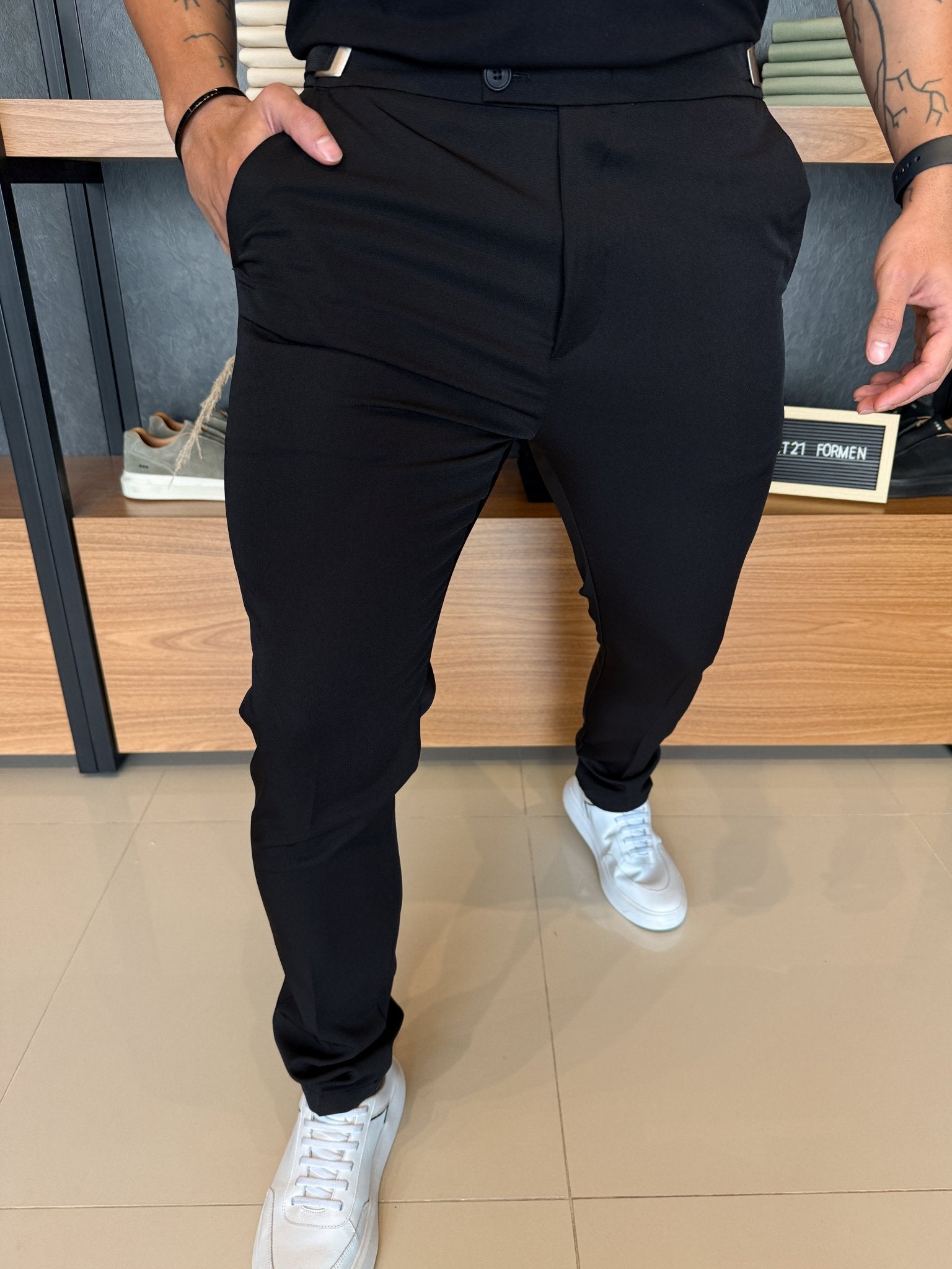 Calça Italiana Alfaitaria Preta C/ Ajuste Fivela Lateral