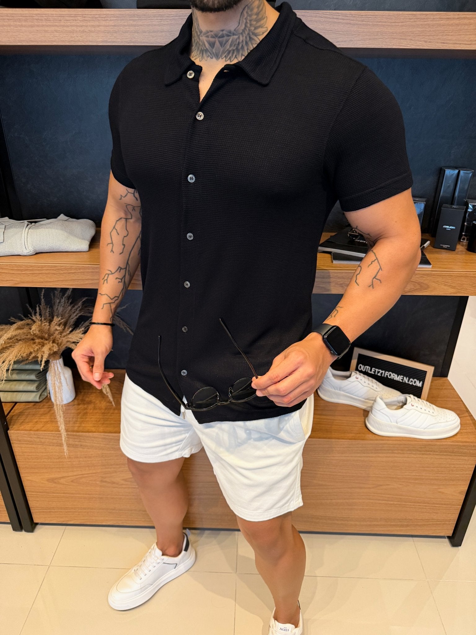 Camisa Bali Manga Curta - Preta