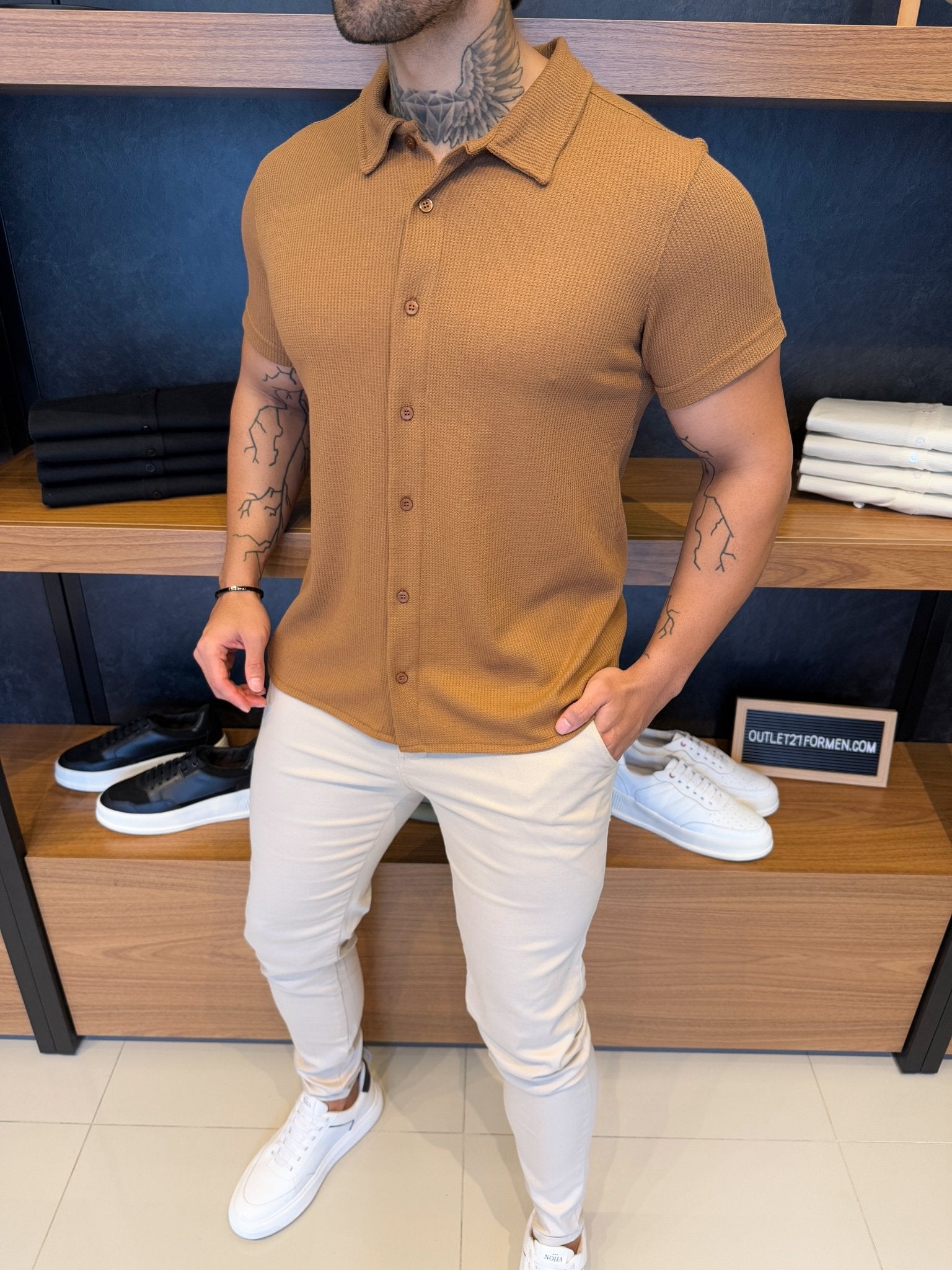 Camisa Moscou Manga Curta - Caramelo