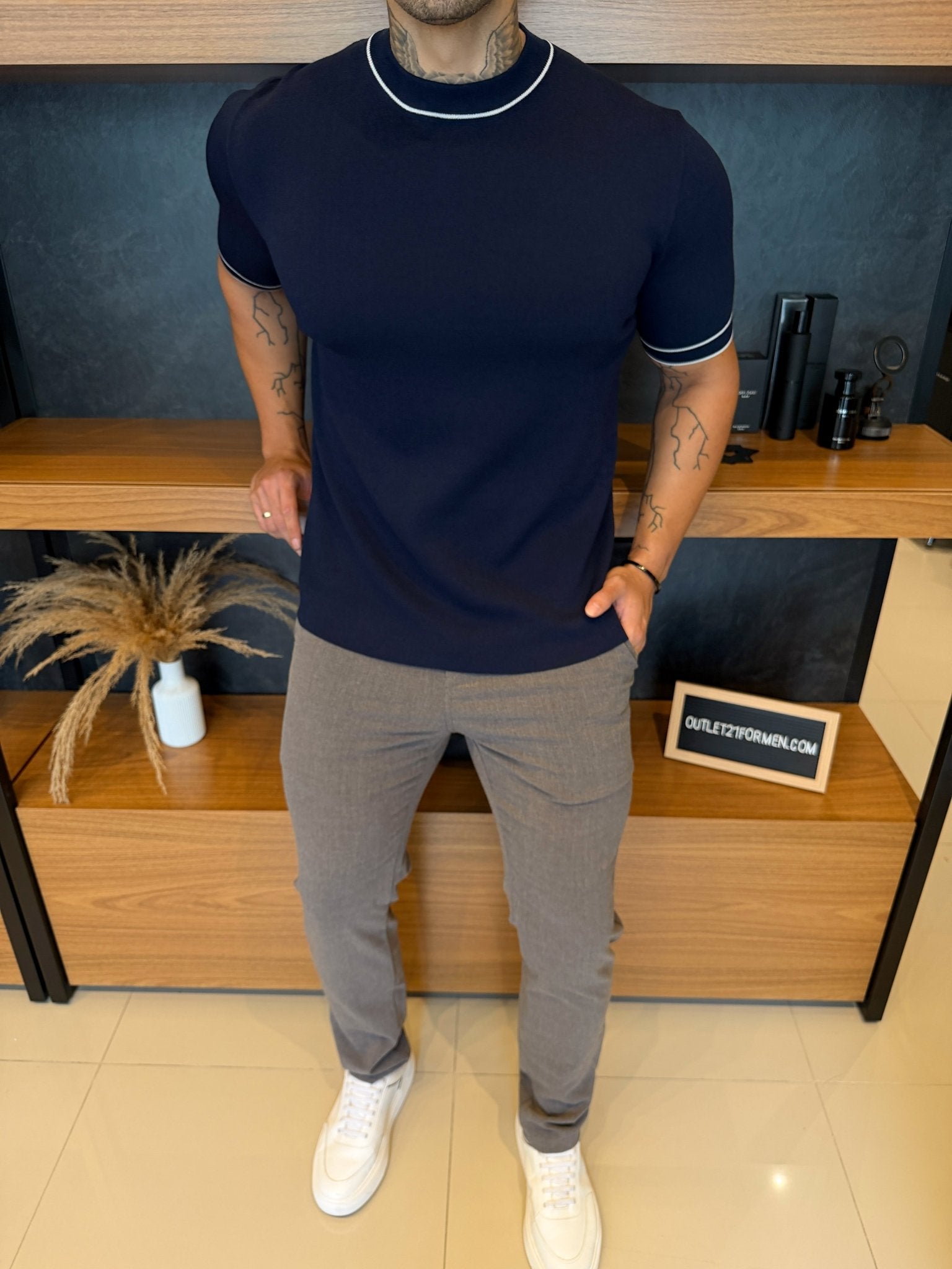 Camiseta Milano Tricot Detalhe Gola e Manga  - Marinho