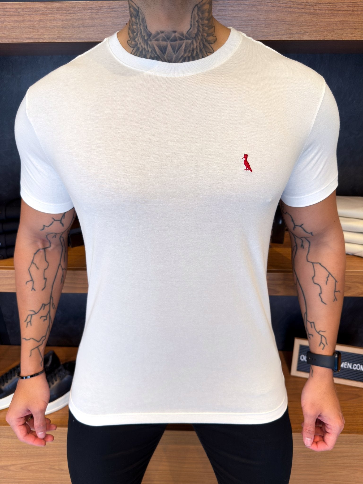 Camiseta Reserva Logo Peito Vermelho - Branca