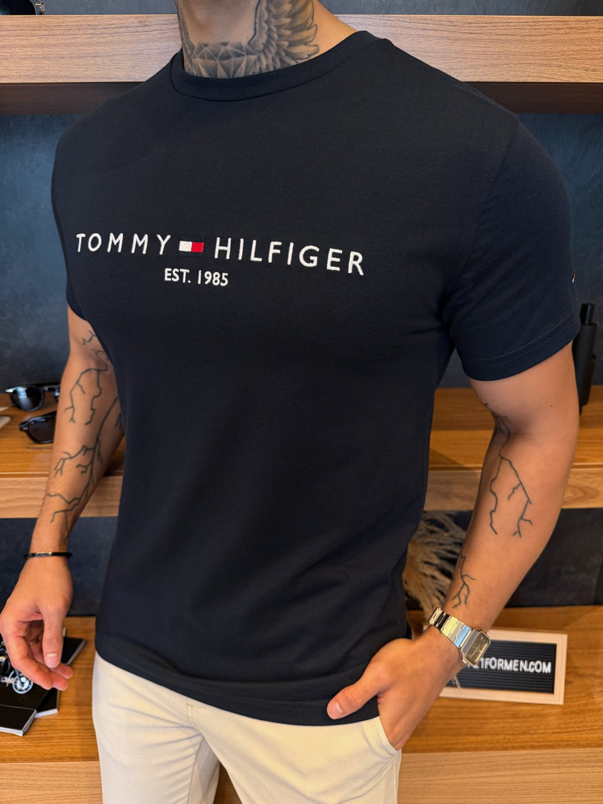 Camiseta Tommy Hilfiger Est 1985 - Marinho