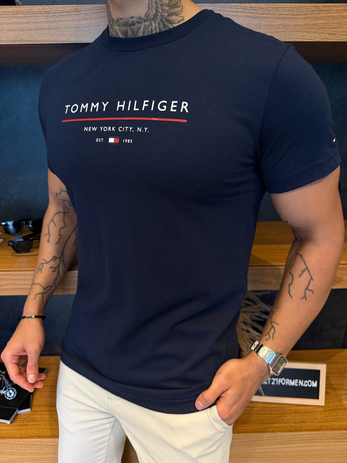 Camiseta Tommy Hilfiger New York City - Marinho
