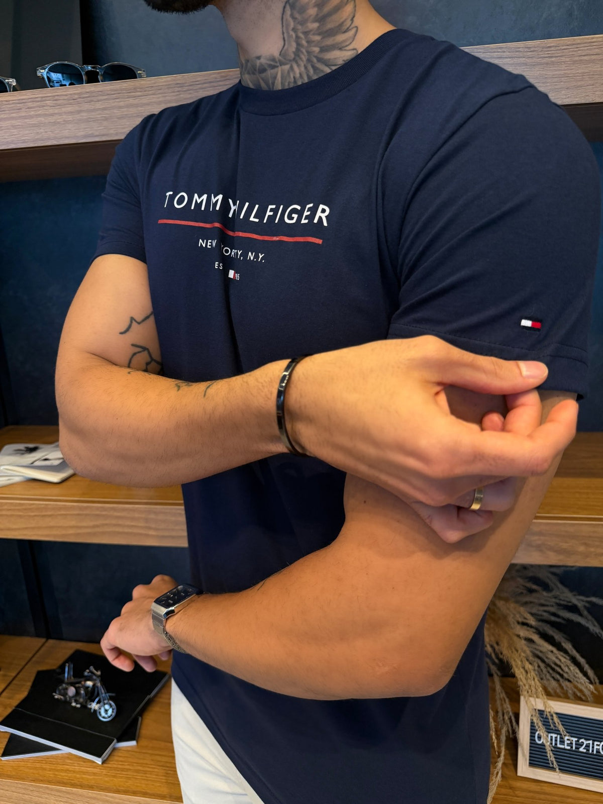 Camiseta Tommy Hilfiger New York City - Marinho