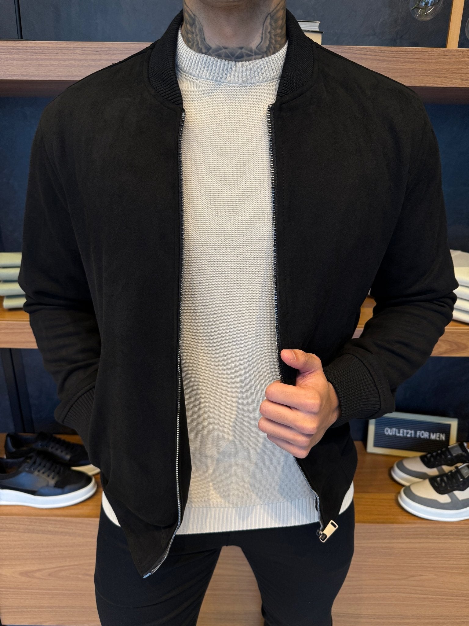Jaqueta Taylor Bomber Suede Preta
