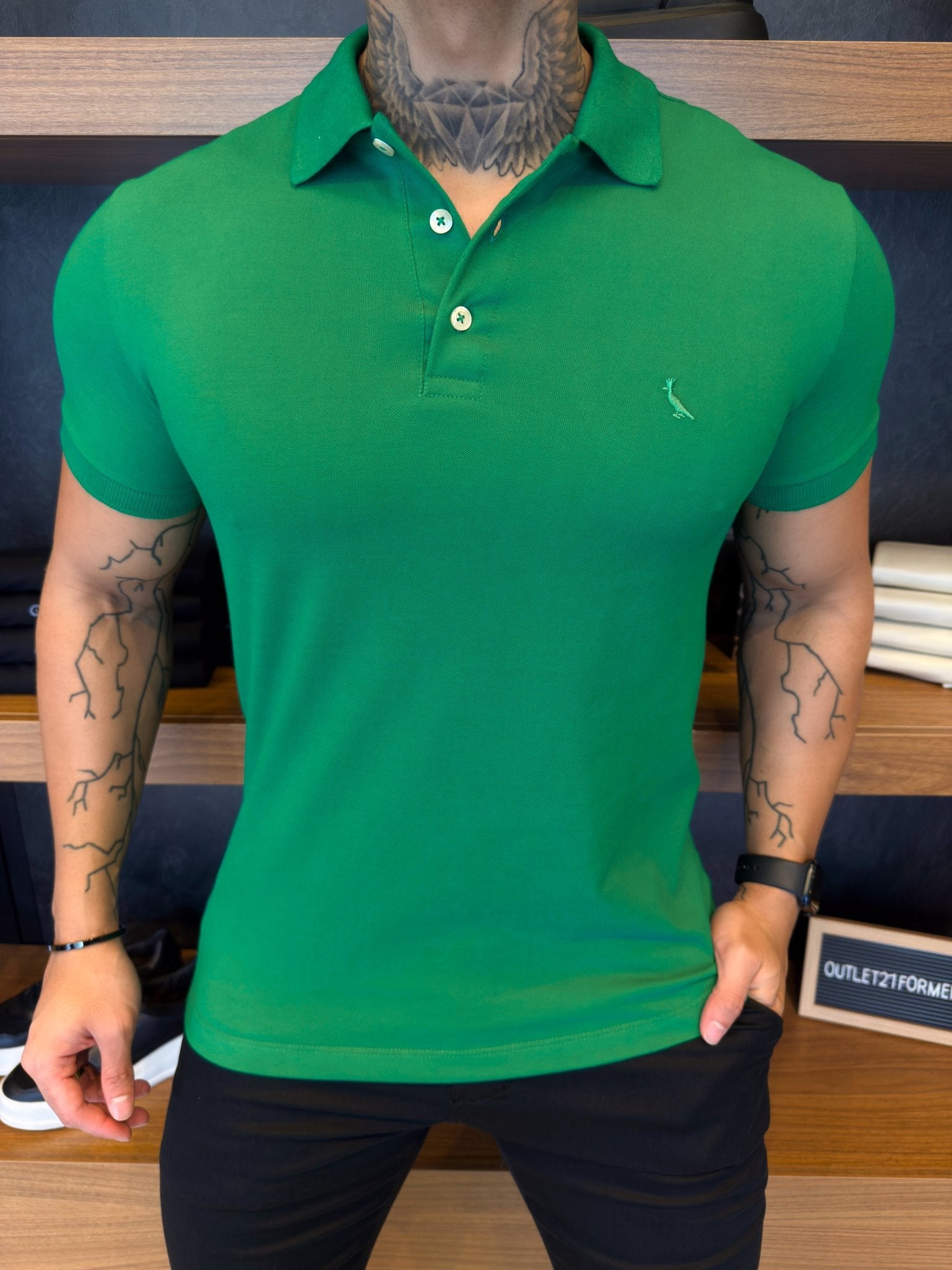 Polo Reserva Logo Peito Monocromática - Verde Bandeira
