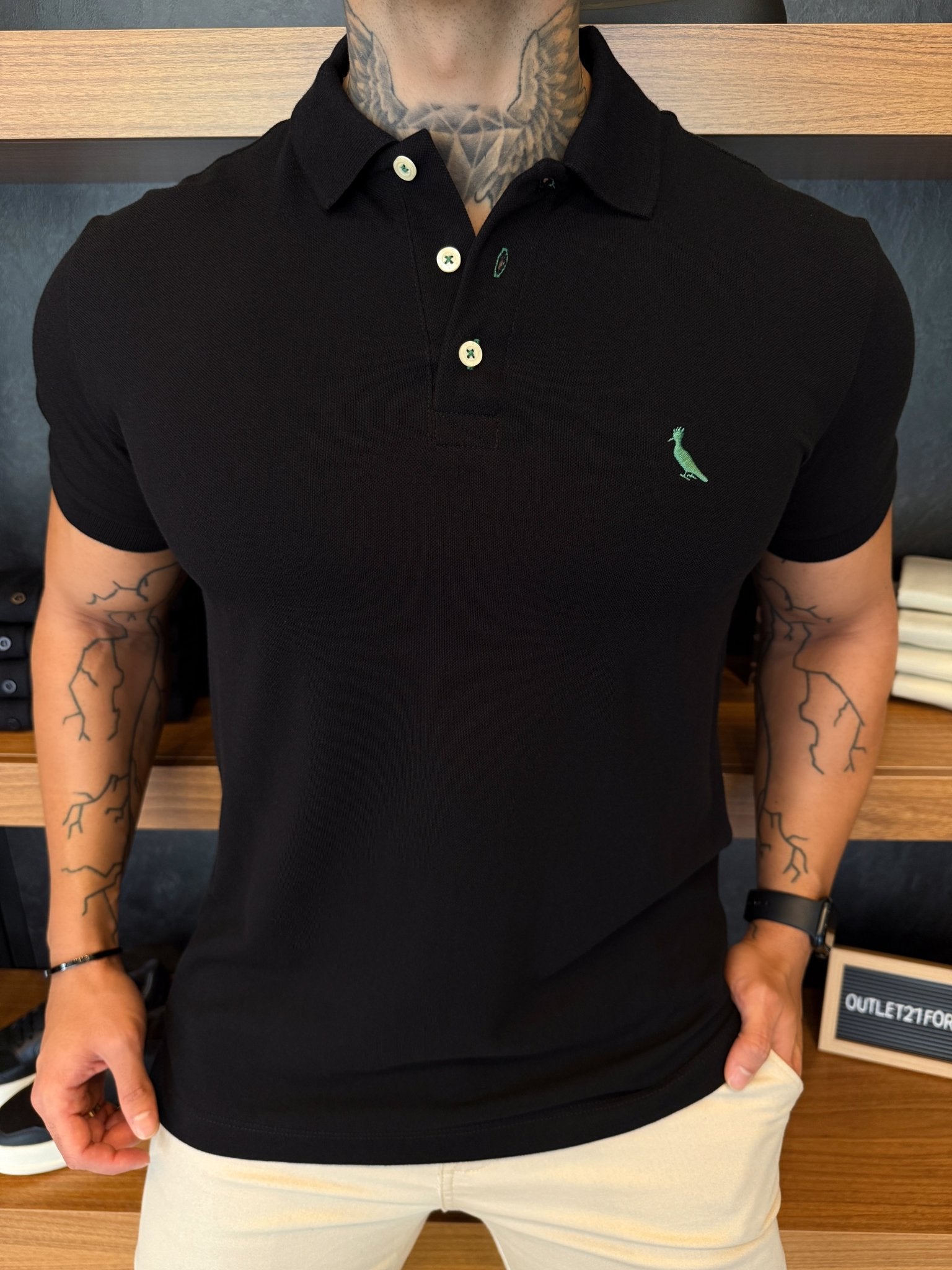 Polo Reserva Logo Peito Verde - Preta