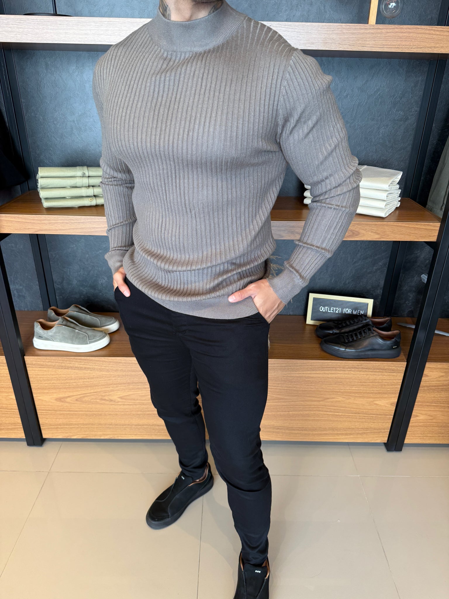 Suéter Canelado Lã Nobre Cashmere Gola Média - Khaki